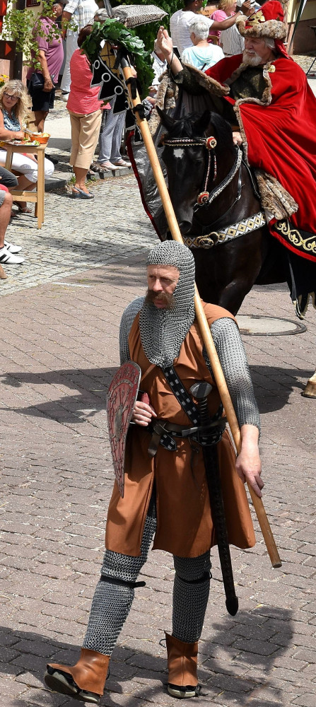 11 - Bannerträger
